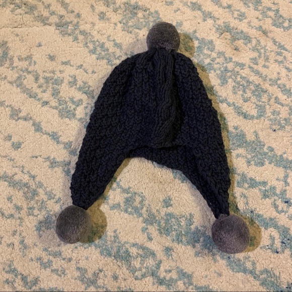 2H Knits Hat - Picture 2 of 5